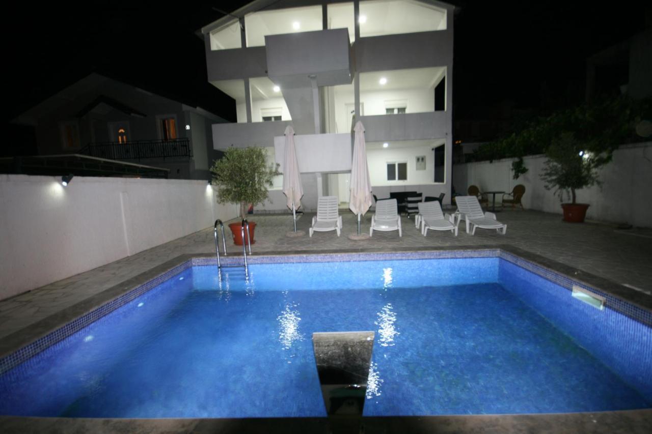 Apartmani Srdanovic Tivat Extérieur photo