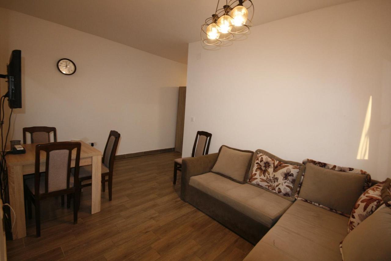 Apartmani Srdanovic Tivat Extérieur photo