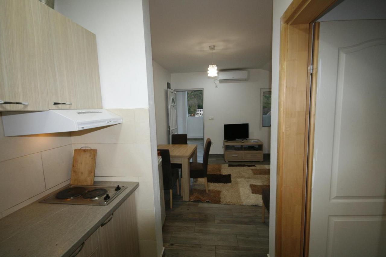 Apartmani Srdanovic Tivat Extérieur photo